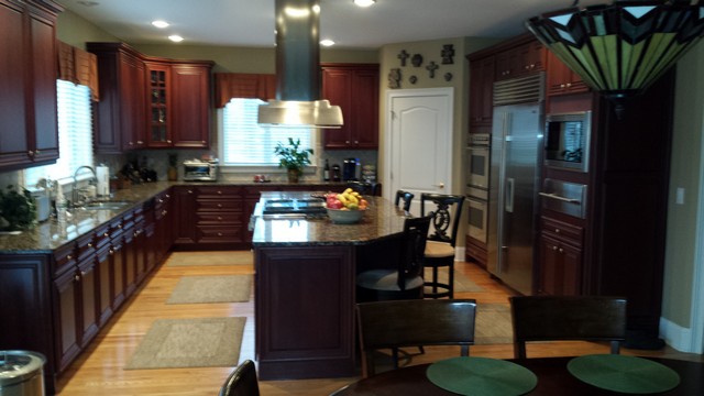 Bettendorf IA kitchen Painting by Shambaugh Painting